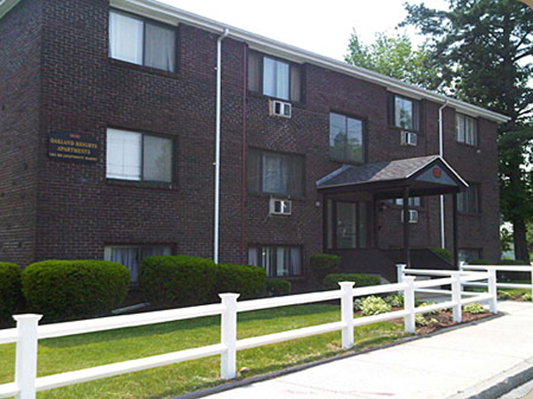 Oakland Heights Apartments