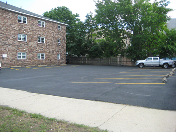 Salem House Apartments